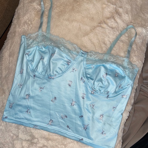 Blue Floral Cami - Picture 2 of 4